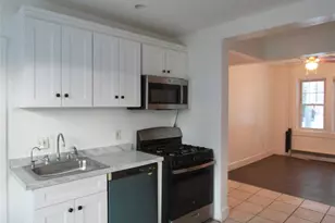 51 Estrada Rd, Woodbury, NY 10917 - Photo 10