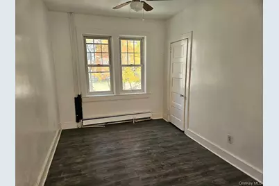 51 Estrada Road, Woodbury, NY 10917 - Photo 12