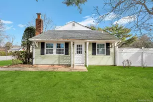 65 Federal Ln, Coram, NY 11727 - Photo 2