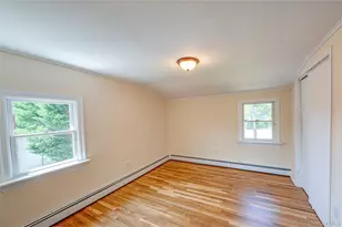 69 Allan Dr, East Norwich, NY 11732 - Photo 18