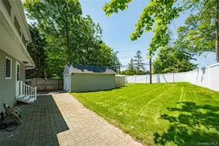 69 Allan Dr, East Norwich, NY 11732 - Photo 22