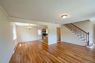 69 Allan Dr, East Norwich, NY 11732 - Photo 4