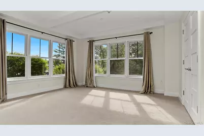 225 Stanley Avenue #203, Mamaroneck, NY 10543 - Photo 12