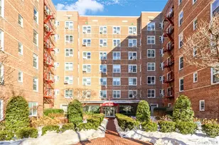 64-11 99th St, Rego Park, NY 11374 - Photo 16