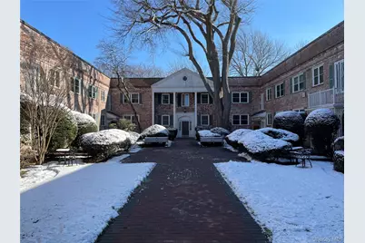 43 N Forest Avenue #C21, Rockville Centre, NY 11570 - Photo 4