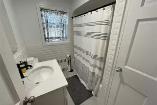 43 N Forest Ave, Rockville Centre, NY 11570 - Photo 26