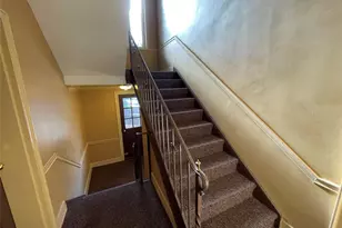 43 N Forest Ave, Rockville Centre, NY 11570 - Photo 6