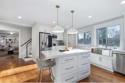 25 Roxbury Road, Scarsdale, NY 10583 - Photo 10