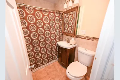 7839 82nd Street, Glendale, NY 11385 - Photo 40