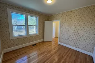 68 Chapel Rd, Newburgh, NY 12550 - Photo 4