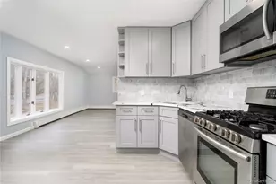 48 Hawkins Rd, Centereach, NY 11720 - Photo 6