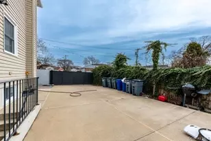 229-24 Edgewood Ave, Springfield Gardens, NY 11413 - Photo 10