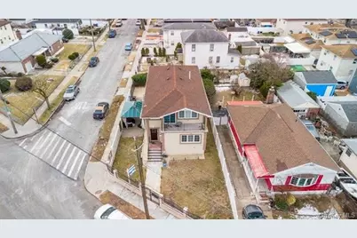 229-24 Edgewood Avenue, Springfield Gardens, NY 11413 - Photo 36