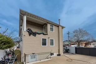 229-24 Edgewood Ave, Springfield Gardens, NY 11413 - Photo 30