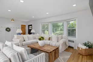 2 Meadowlark Ln, Huntington, NY 11743 - Photo 8