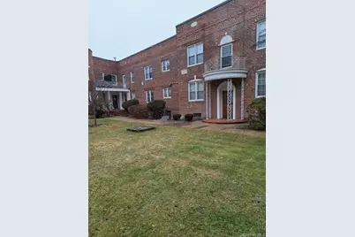 250 Central Avenue #E218, Lawrence, NY 11559 - Photo 2