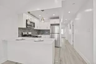 147-34 224th St, Jamaica, NY 11413 - Photo 4