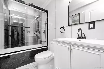 14521 Guy R Brewer Boulevard, Springfield Gardens, NY 11434 - Photo 22