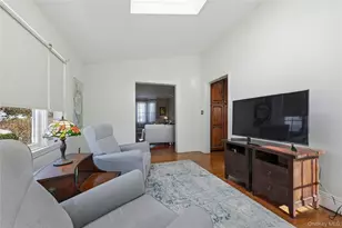 13 Walnut St, Glen Head, NY 11545 - Photo 18