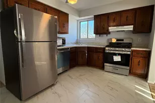 227 N Walnut St, Massapequa, NY 11758 - Photo 2