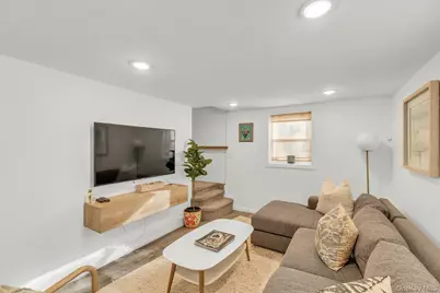 79 School Street, Hampton Bays, NY 11946 - Photo 18