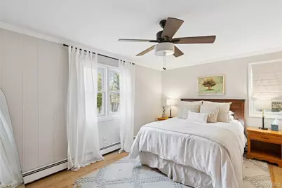 115 Academy Street, Bayport, NY 11705 - Photo 18