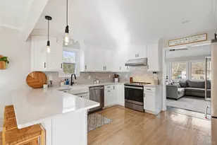 115 Academy St, Bayport, NY 11705 - Photo 8