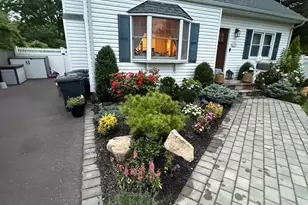 115 Academy St, Bayport, NY 11705 - Photo 2