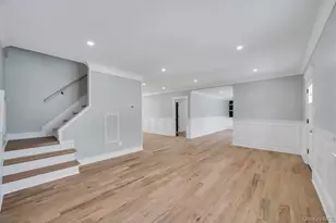 74 Lincoln Ave, Islip Terrace, NY 11752 - Photo 8