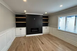 74 Lincoln Ave, Islip Terrace, NY 11752 - Photo 2