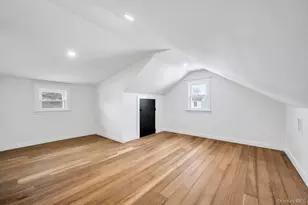 74 Lincoln Ave, Islip Terrace, NY 11752 - Photo 26