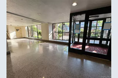 63-61 Yellowstone Boulevard #3E, Forest Hills, NY 11375 - Photo 10