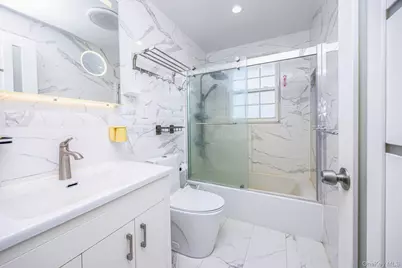 110 Melrose Avenue, East Rockaway, NY 11518 - Photo 18