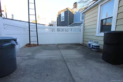 69-23 64th Place, Glendale, NY 11385 - Photo 18