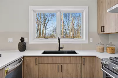 2 Rustic Drive, Rock Tavern, NY 12575 - Photo 12