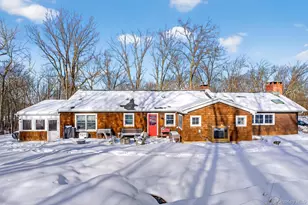 1125 Old Quaker Hill Rd, Pawling, NY 12564 - Photo 32