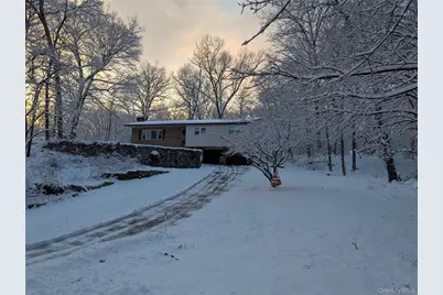 7 Brookland Farms Road, Poughkeepsie, NY 12601 - Photo 16