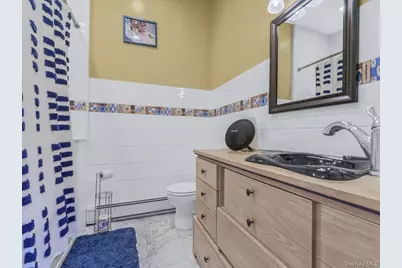 618 Jennings Avenue, West Hempstead, NY 11552 - Photo 12