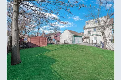 618 Jennings Avenue, West Hempstead, NY 11552 - Photo 30