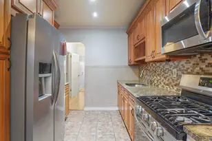 2546 Wilson Ave, Bronx, NY 10469 - Photo 6