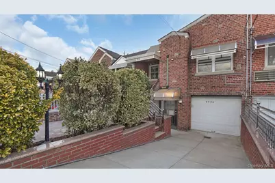 2546 Wilson Avenue, Bronx, NY 10469 - Photo 2
