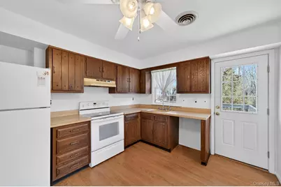 11 Hilltop Lane, Warwick, NY 10990 - Photo 16