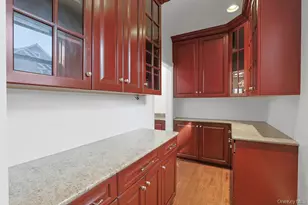 66 Drake Rd, Scarsdale, NY 10583 - Photo 16