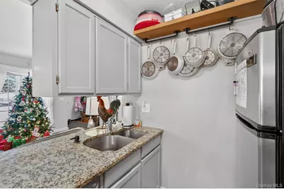 74 Homestead Vil Drive, Warwick, NY 10990 - Photo 16