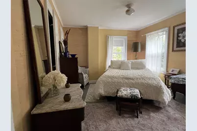 11930 Main Road, East Marion, NY 11939 - Photo 6