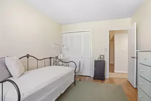 10 Franklin Ave, White Plains, NY 10601 - Photo 16