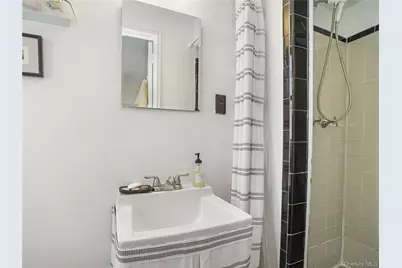 10 Franklin Avenue #2G, White Plains, NY 10601 - Photo 14