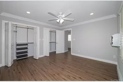 146 Montauk Highway #05, Westhampton, NY 11977 - Photo 8