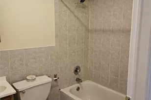 750A E 223rd St, Bronx, NY 10466 - Photo 8