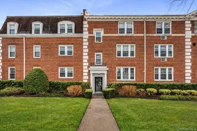 36 Hamilton Place #3-J, Garden City, NY 11530 - Photo 1